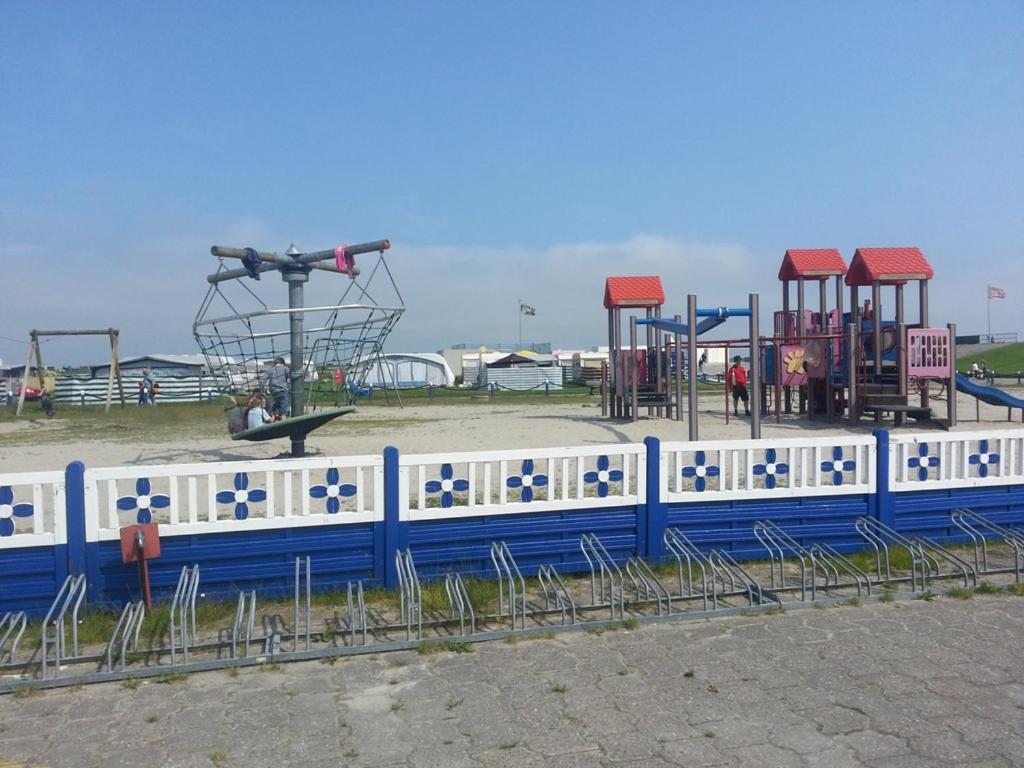 Lodge Camp Harlesiel Direkt Am Wattenmeer Wittmund Eksteriør billede